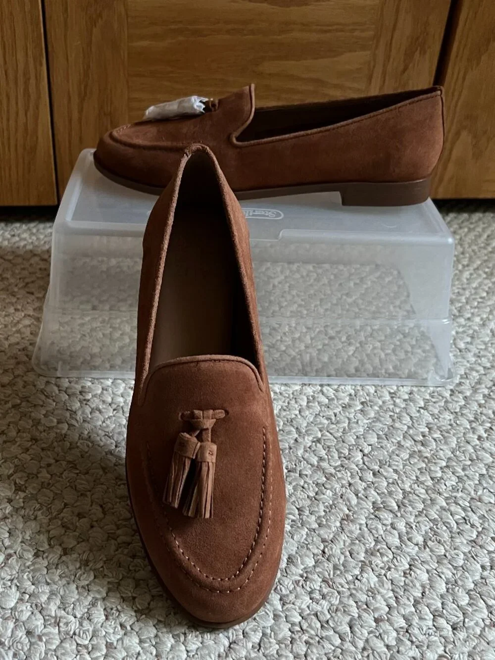 NATURALIZER - Santana Suede Tassel Loafer -- NEW, with Box